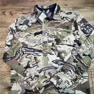 UA Mens SM Barren Camo Loose Fit | NWT  $44.00 shipped | (3 Button)